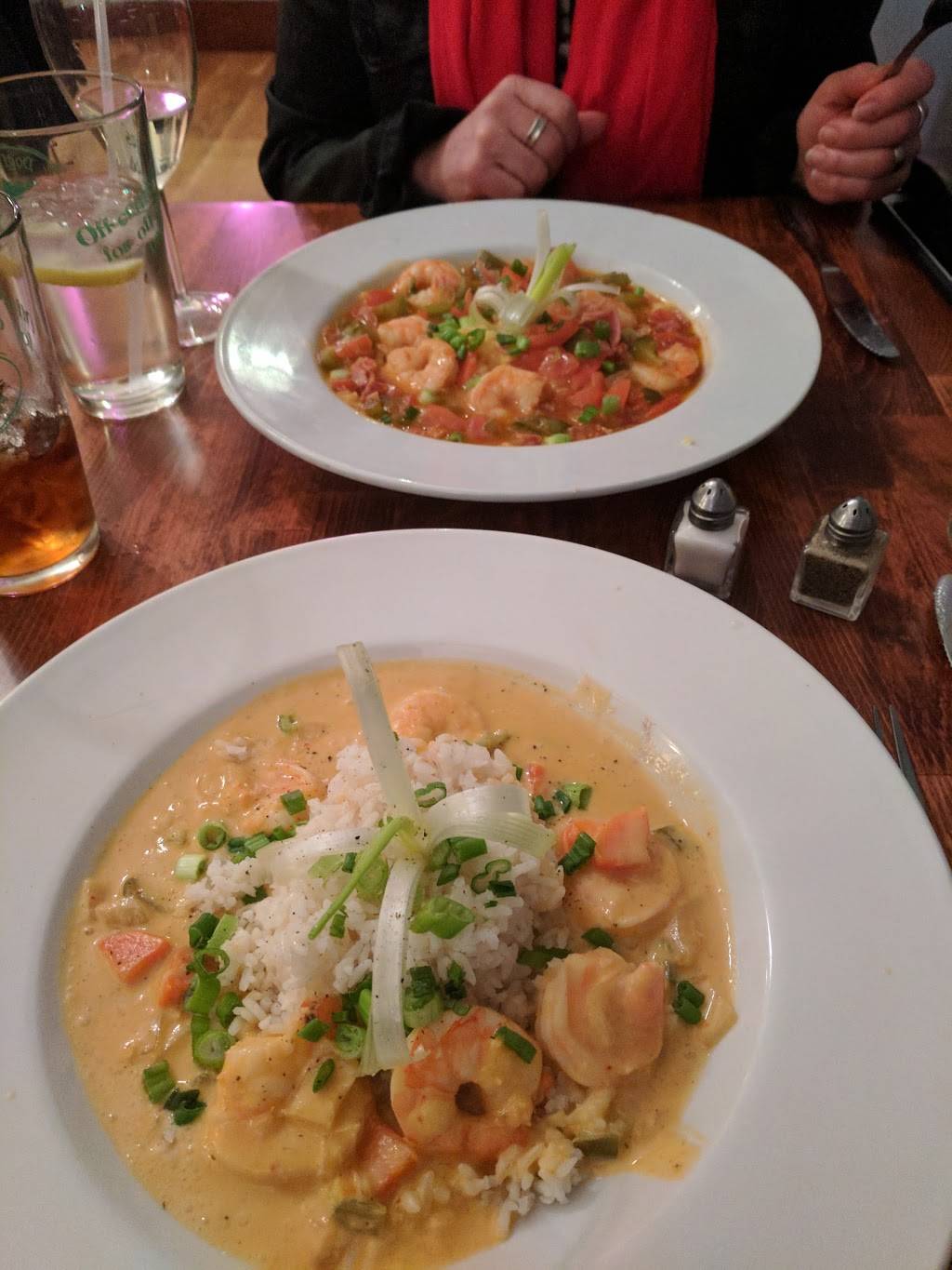 The Rosebush | restaurant | 11 N Main St, Alfred, NY 14802, USA | 6075879997 OR +1 607-587-9997