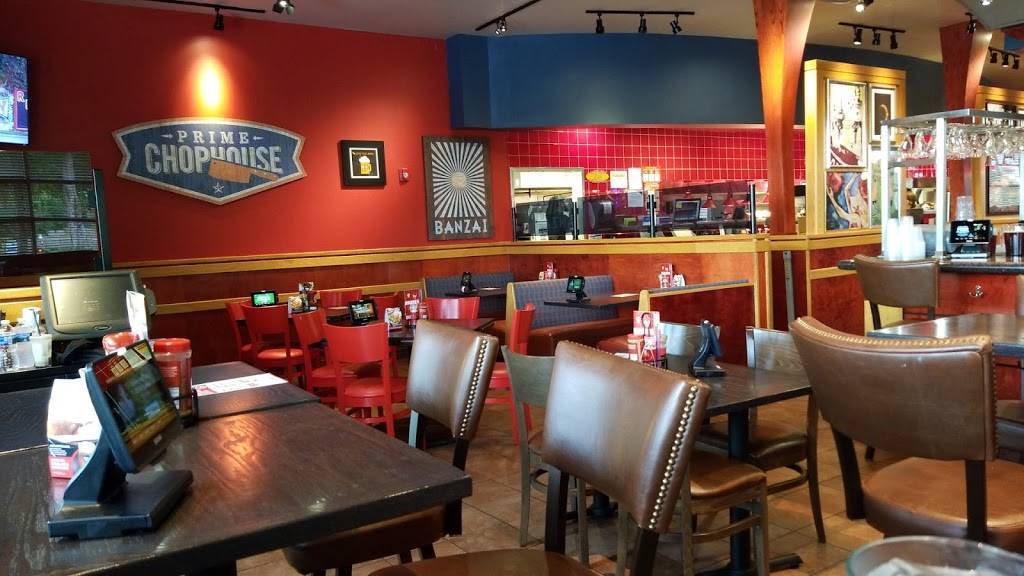 Red Robin Gourmet Burgers and Brews | restaurant | 11433 Parkside Dr, Farragut, TN 37934, USA | 8657771112 OR +1 865-777-1112