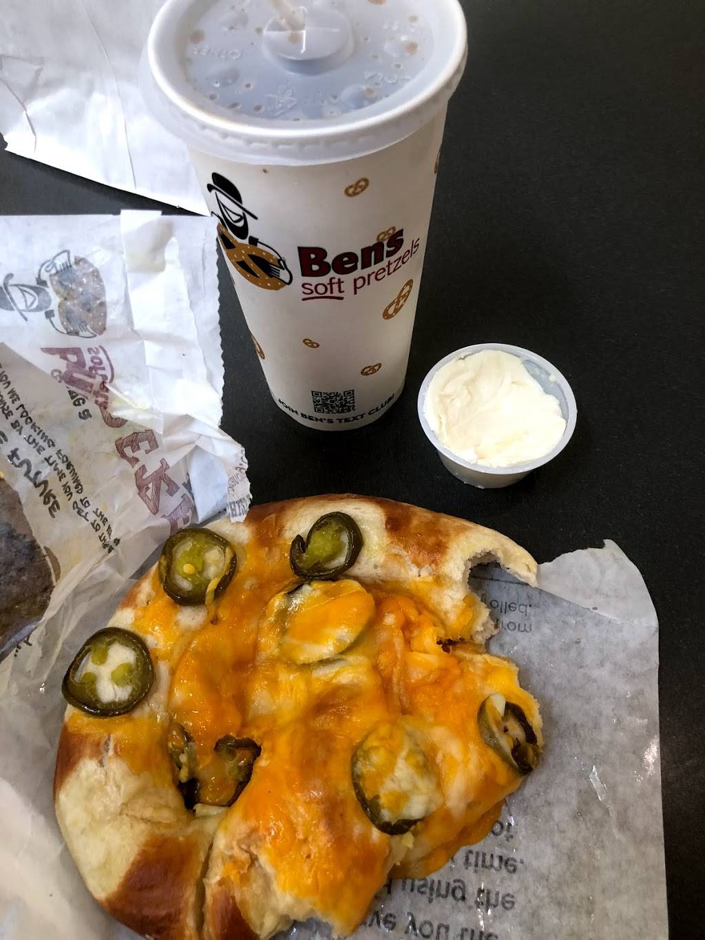 Ben's Soft Pretzels 203 Yorktown, 116B, Lombard, IL 60148, USA