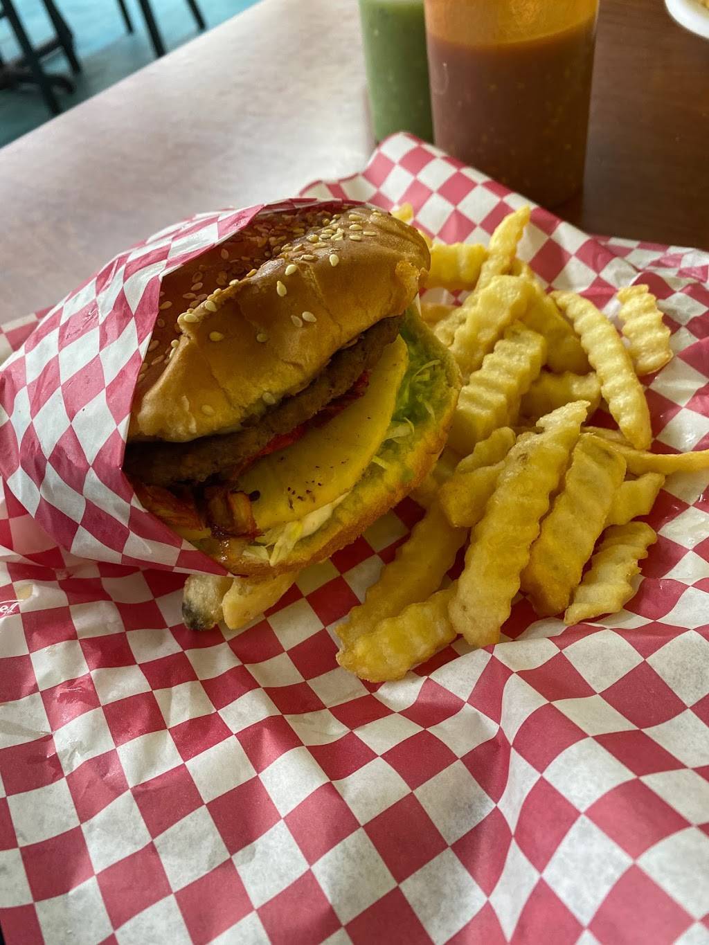 Taqueria el fogon | restaurant | 2604 N Arkansas, Wichita, KS 67204, USA | 3162089217 OR +1 316-208-9217