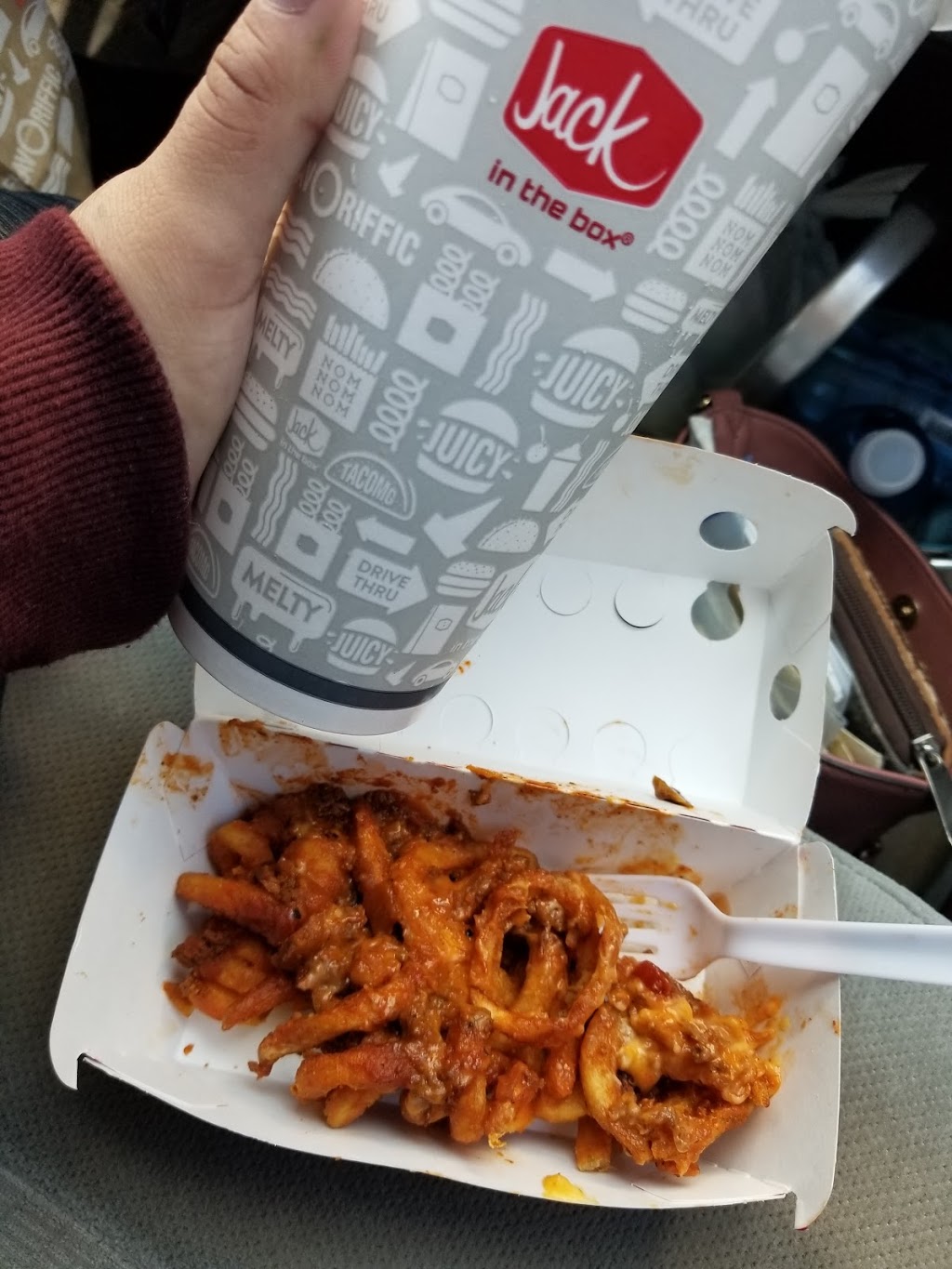 Jack in the Box | restaurant | 801 E Main St, Uvalde, TX 78801, USA | 8303339583 OR +1 830-333-9583