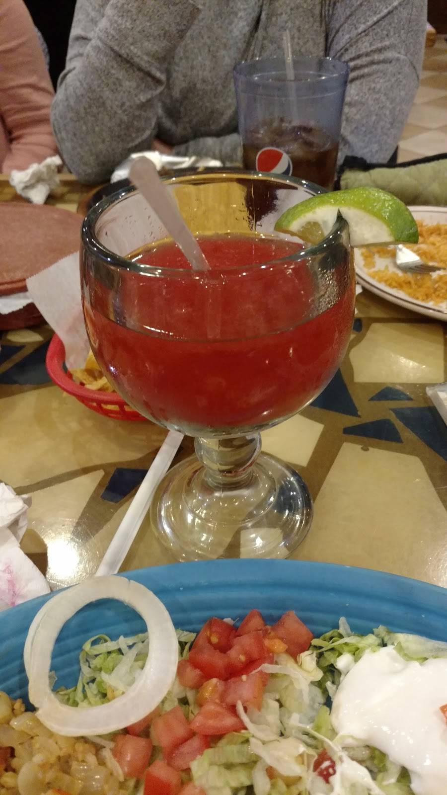 Fiesta Mexicana Express | restaurant | 997 Coshocton Ave, Mt Vernon, OH 43050, USA | 7403976258 OR +1 740-397-6258