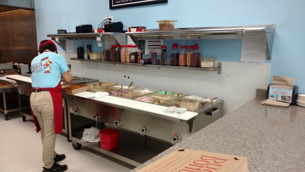 Duck Donuts | cafe | 10694 Fairfax Blvd, Fairfax, VA 22030, USA | 7033833039 OR +1 703-383-3039